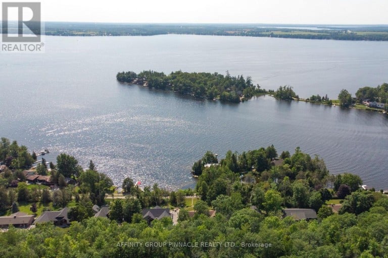 183 LOUISA STREET, Kawartha Lakes (Fenelon Falls), Ontario, K0M1N0