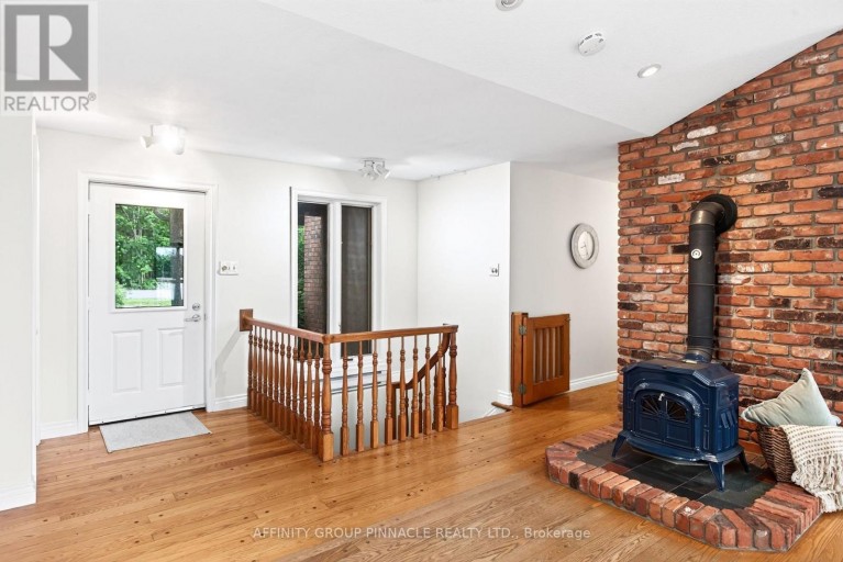 183 LOUISA STREET, Kawartha Lakes (Fenelon Falls), Ontario, K0M1N0