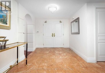 205 - 1 CORDOBA DRIVE Vaughan (Lakeview Estates) Ontario photo 2