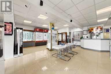 8181 YONGE STREET Markham (Royal Orchard) Ontario photo 10