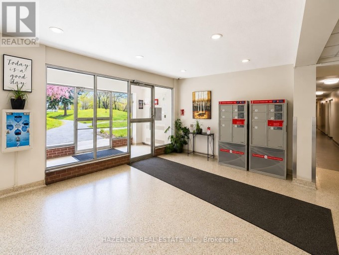 521 - 1901 MARTIN GROVE ROAD, Toronto (Mount Olive-Silverstone-Jamestown), Ontario, M9V3T1