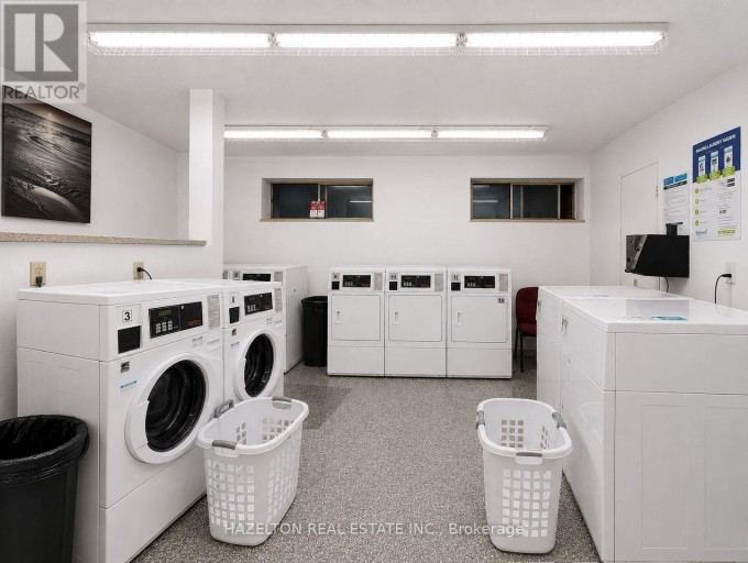 521 - 1901 MARTIN GROVE ROAD, Toronto (Mount Olive-Silverstone-Jamestown), Ontario, M9V3T1
