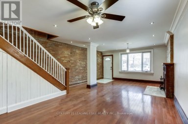 26 GRANDVILLE AVENUE Toronto (Rockcliffe-Smythe) Ontario photo 10