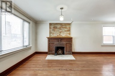 26 GRANDVILLE AVENUE Toronto (Rockcliffe-Smythe) Ontario photo 3