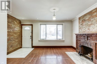 26 GRANDVILLE AVENUE Toronto (Rockcliffe-Smythe) Ontario photo 7