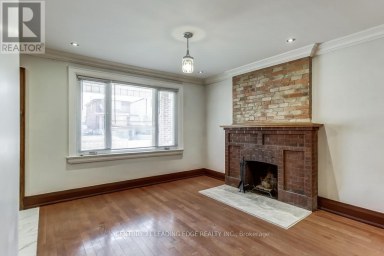26 GRANDVILLE AVENUE Toronto (Rockcliffe-Smythe) Ontario photo 8