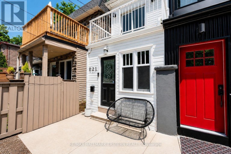 821 CRAVEN ROAD, Toronto (Greenwood-Coxwell), Ontario, M4L2Z7