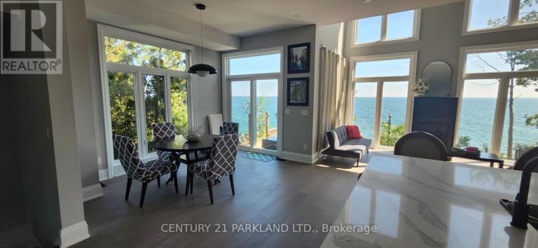 15 STANLEY AVENUE, Oro-Medonte, Ontario, L0L1T0