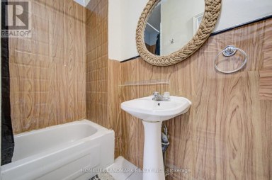 19 ARMSTRONG AVENUE Toronto (Dovercourt-Wallace Emerson-Junction) Ontario photo 9