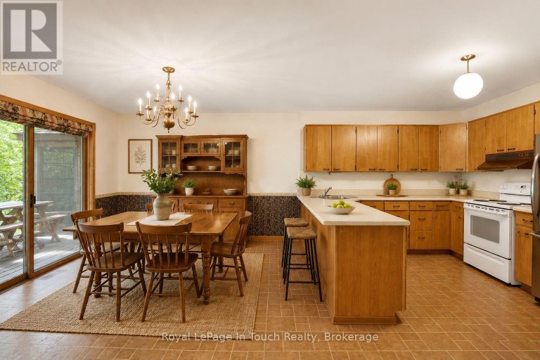 54 LACKIE CRESCENT, Tiny, Ontario, L0L2J0