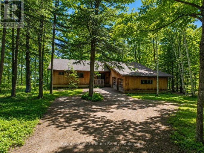 54 LACKIE CRESCENT, Tiny, Ontario, L0L2J0