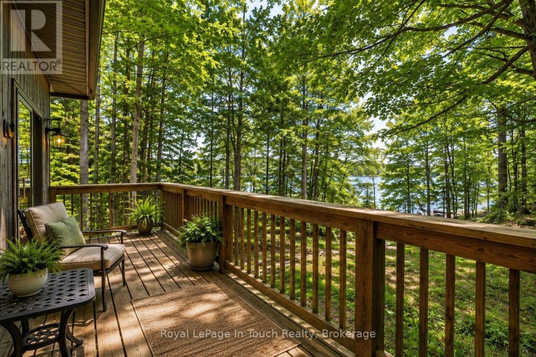 54 LACKIE CRESCENT, Tiny, Ontario, L0L2J0