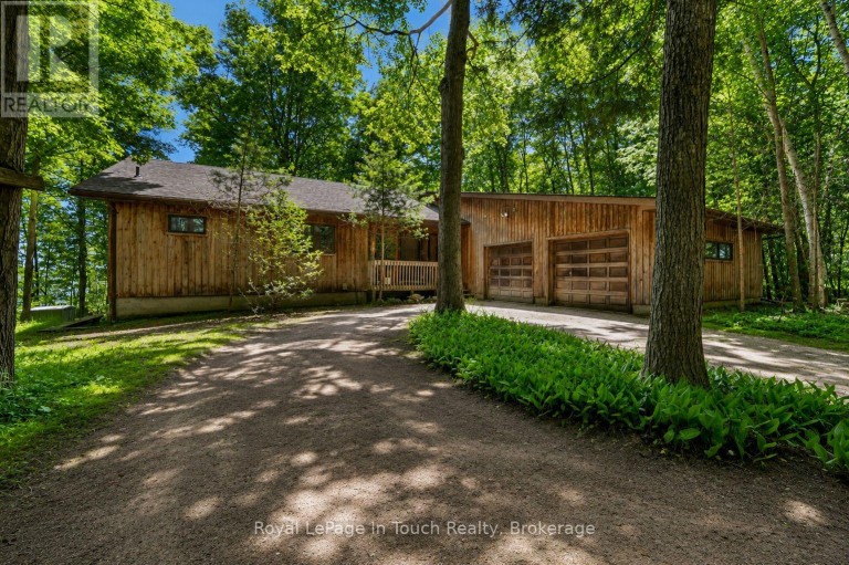 54 LACKIE CRESCENT, Tiny, Ontario, L0L2J0