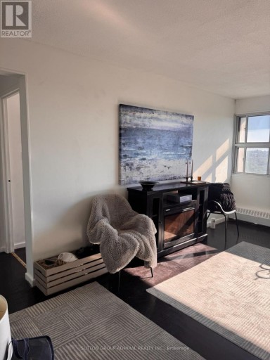2405 - 715 DON MILLS ROAD, Toronto (Flemingdon Park), Ontario, M3C1S5