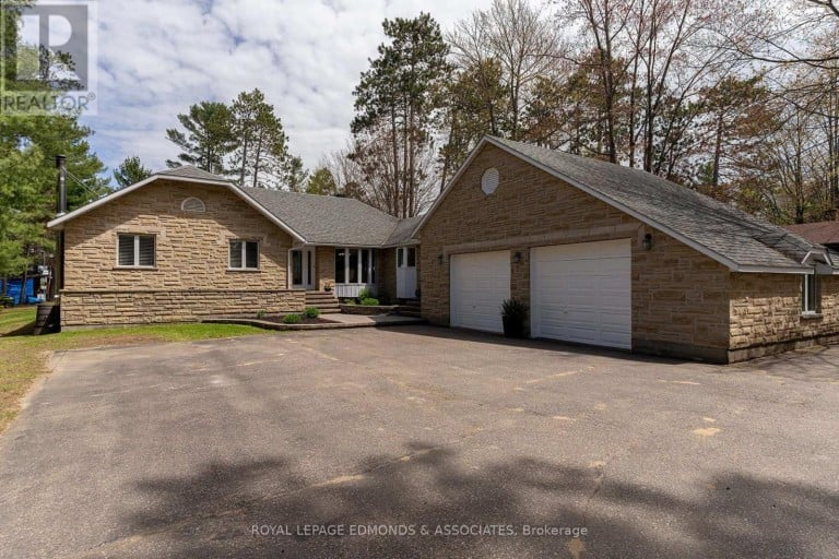 39 Selley Street, Petawawa, Ontario (id X13608886)