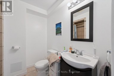 220 CARRINGTON DRIVE Guelph (Kortright West) Ontario photo 26