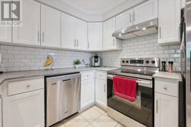 220 CARRINGTON DRIVE Guelph (Kortright West) Ontario photo 8