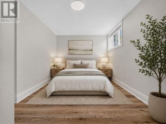 UNIT 5 - 28 NORCROSS ROAD Toronto (Clanton Park) Ontario photo 13