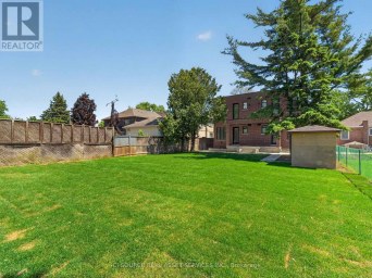 UNIT 5 - 28 NORCROSS ROAD Toronto (Clanton Park) Ontario photo 25