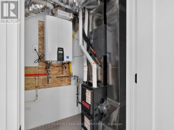 UNIT 5 - 28 NORCROSS ROAD Toronto (Clanton Park) Ontario photo 28