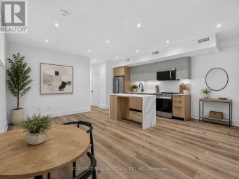 UNIT 5 - 28 NORCROSS ROAD Toronto (Clanton Park) Ontario photo 3