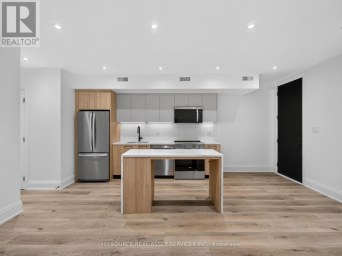 UNIT 5 - 28 NORCROSS ROAD Toronto (Clanton Park) Ontario photo 4