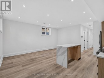 UNIT 5 - 28 NORCROSS ROAD Toronto (Clanton Park) Ontario photo 5