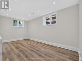 UNIT 5 - 28 NORCROSS ROAD Toronto (Clanton Park) Ontario photo 9