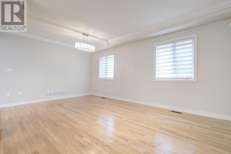 76 IVY GLEN DRIVE, Vaughan (Patterson), Ontario, L6A0P2