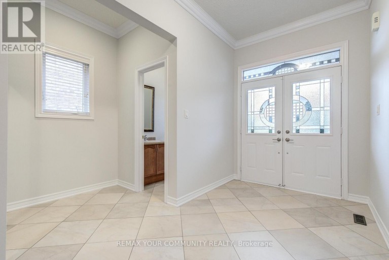 76 IVY GLEN DRIVE, Vaughan (Patterson), Ontario, L6A0P2