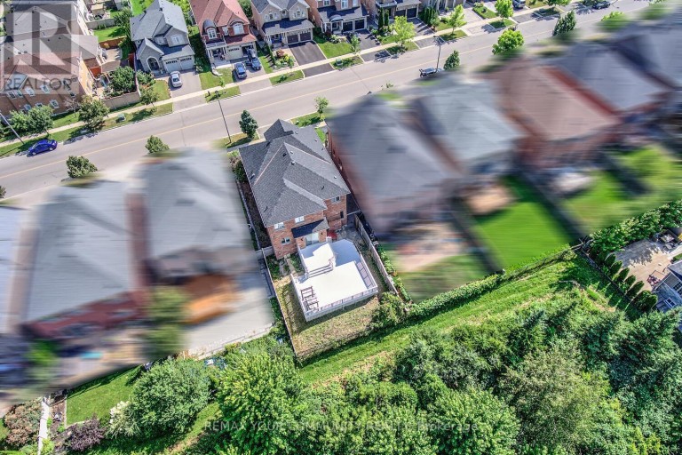 76 IVY GLEN DRIVE, Vaughan (Patterson), Ontario, L6A0P2