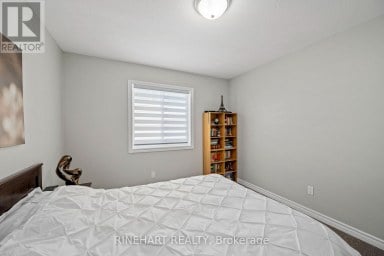 2946 TOKALA TRAIL London North (North S) Ontario photo 21