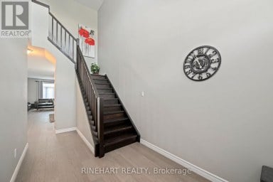 2946 TOKALA TRAIL London North (North S) Ontario photo 3