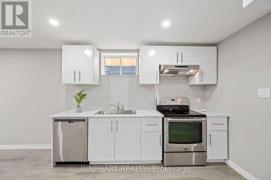 2946 TOKALA TRAIL London North (North S) Ontario photo 33