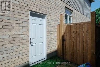 2946 TOKALA TRAIL London North (North S) Ontario photo 41
