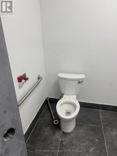 15B - 1960 LAWRENCE AVENUE E, Toronto (Wexford-Maryvale), Ontario, M1R2Z1