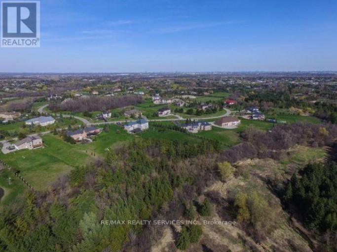 10973 GOREWAY DRIVE, Brampton (Toronto Gore Rural Estate), Ontario, L6P0N1