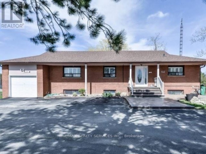 10973 GOREWAY DRIVE, Brampton (Toronto Gore Rural Estate), Ontario, L6P0N1