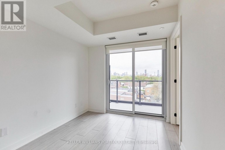 520 - 5 LAKEVIEW AVENUE, Toronto (Trinity-Bellwoods), Ontario, M6J0H3