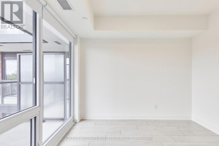 520 - 5 LAKEVIEW AVENUE, Toronto (Trinity-Bellwoods), Ontario, M6J0H3