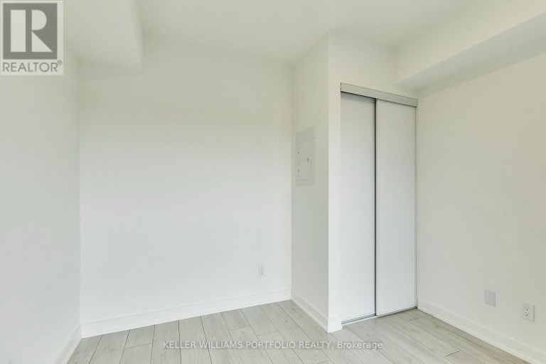 520 - 5 LAKEVIEW AVENUE, Toronto (Trinity-Bellwoods), Ontario, M6J0H3