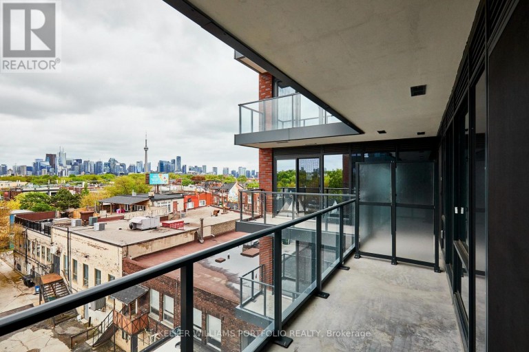 520 - 5 LAKEVIEW AVENUE, Toronto (Trinity-Bellwoods), Ontario, M6J0H3