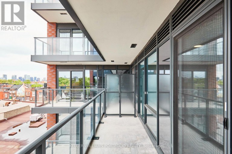 520 - 5 LAKEVIEW AVENUE, Toronto (Trinity-Bellwoods), Ontario, M6J0H3