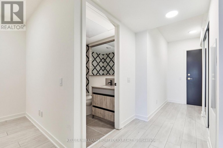 520 - 5 LAKEVIEW AVENUE, Toronto (Trinity-Bellwoods), Ontario, M6J0H3