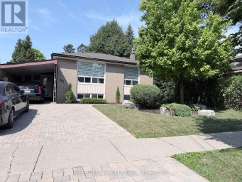 36 STRATHBURN BOULEVARD Toronto (Humberlea-Pelmo Park) Ontario photo 1