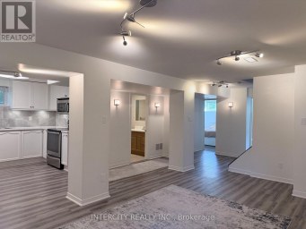 36 STRATHBURN BOULEVARD Toronto (Humberlea-Pelmo Park) Ontario photo 10