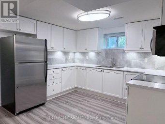 36 STRATHBURN BOULEVARD Toronto (Humberlea-Pelmo Park) Ontario photo 7