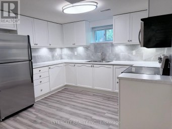36 STRATHBURN BOULEVARD Toronto (Humberlea-Pelmo Park) Ontario photo 9