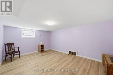 172 EAST STREET London East (East M) Ontario photo 16