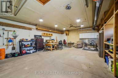 172 EAST STREET London East (East M) Ontario photo 4